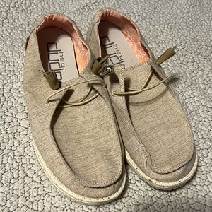 Hey Dude Wendy Chambray White Nut 9